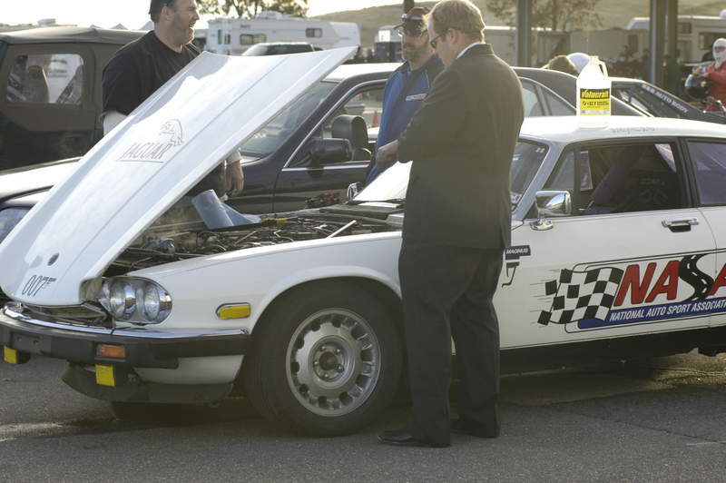 Illustration for article titled 24 Hours Of LeMons Arse Freeze-A-Palooza Über Gallery: British Steel